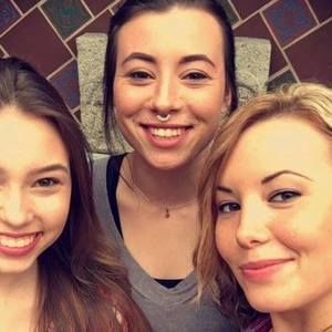 Meet your Posher, Liz